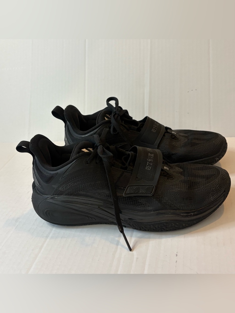 ANTA Kai 1 Triple Black 112431102S-10 Men’s US Size 10.5